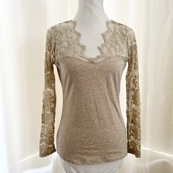 Ambiance Tops - Lace long sleeve top New without tags Size Medium